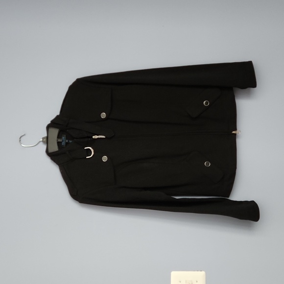 Escada Jackets & Blazers - ⭕️ PRICE FIRM Escada Sport Size Medium Black Jacket